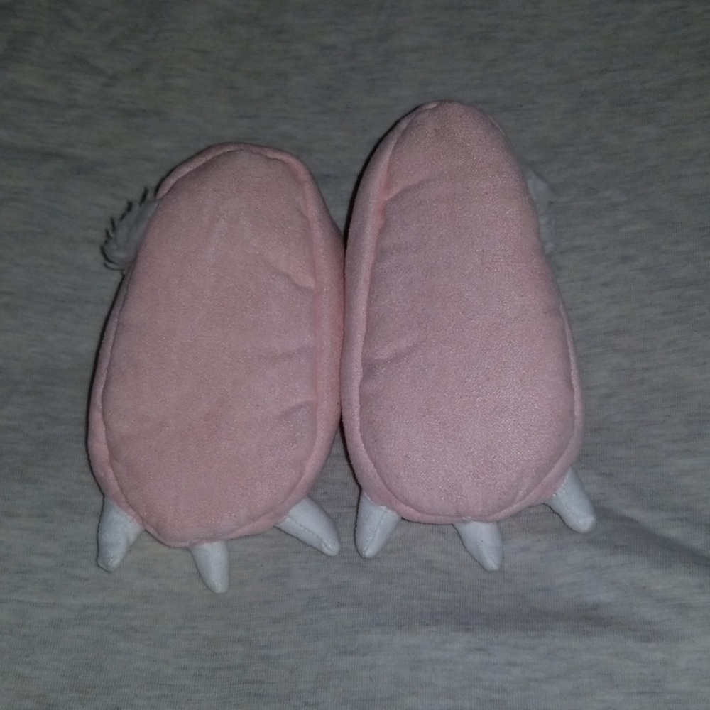 Slippers - Picture 3 of 3